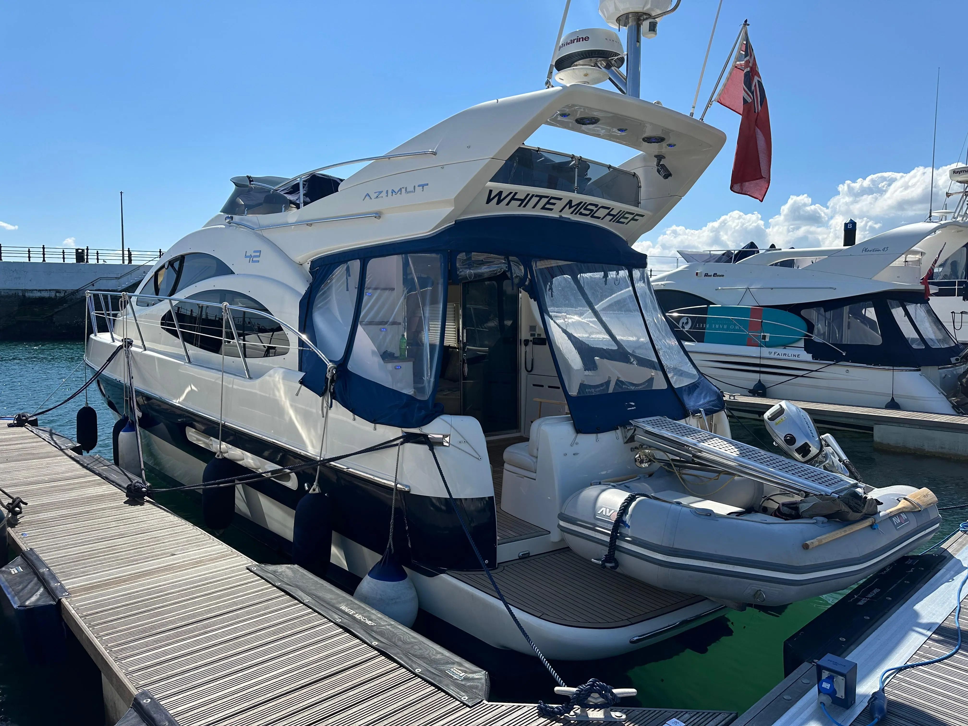 2004 Azimut 42