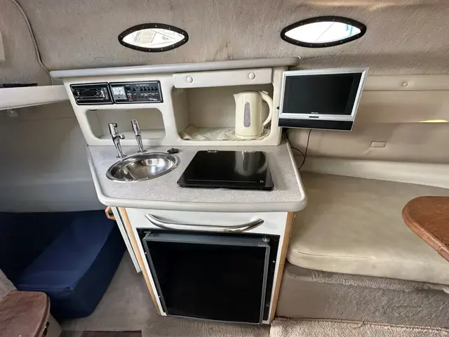 Chaparral 240 Signature