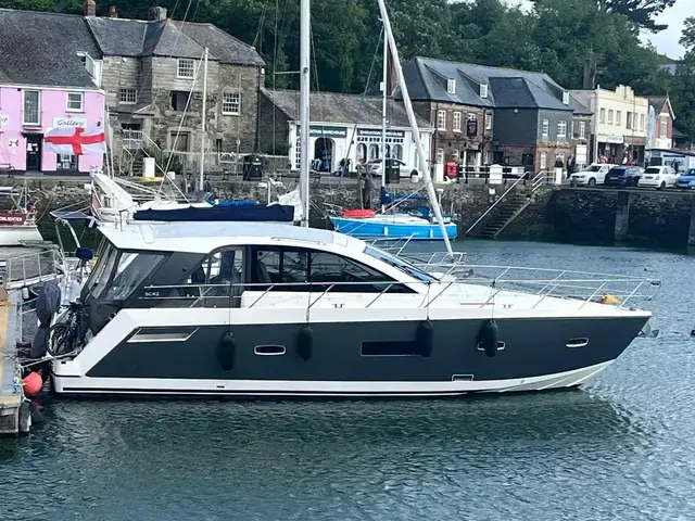 Sealine SC42