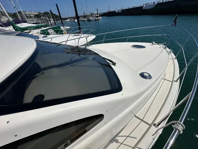 Azimut 42