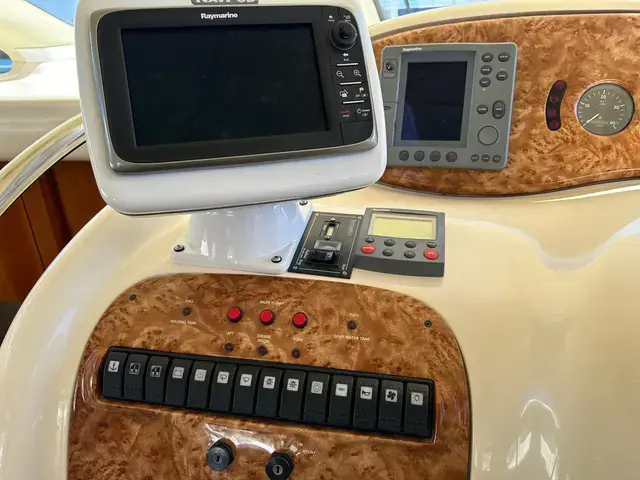 Azimut 42