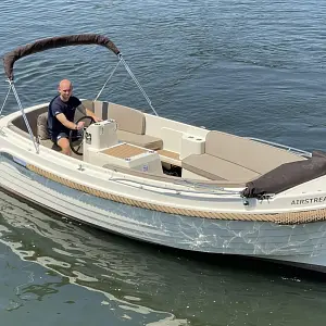 2015 Interboat Intender 640