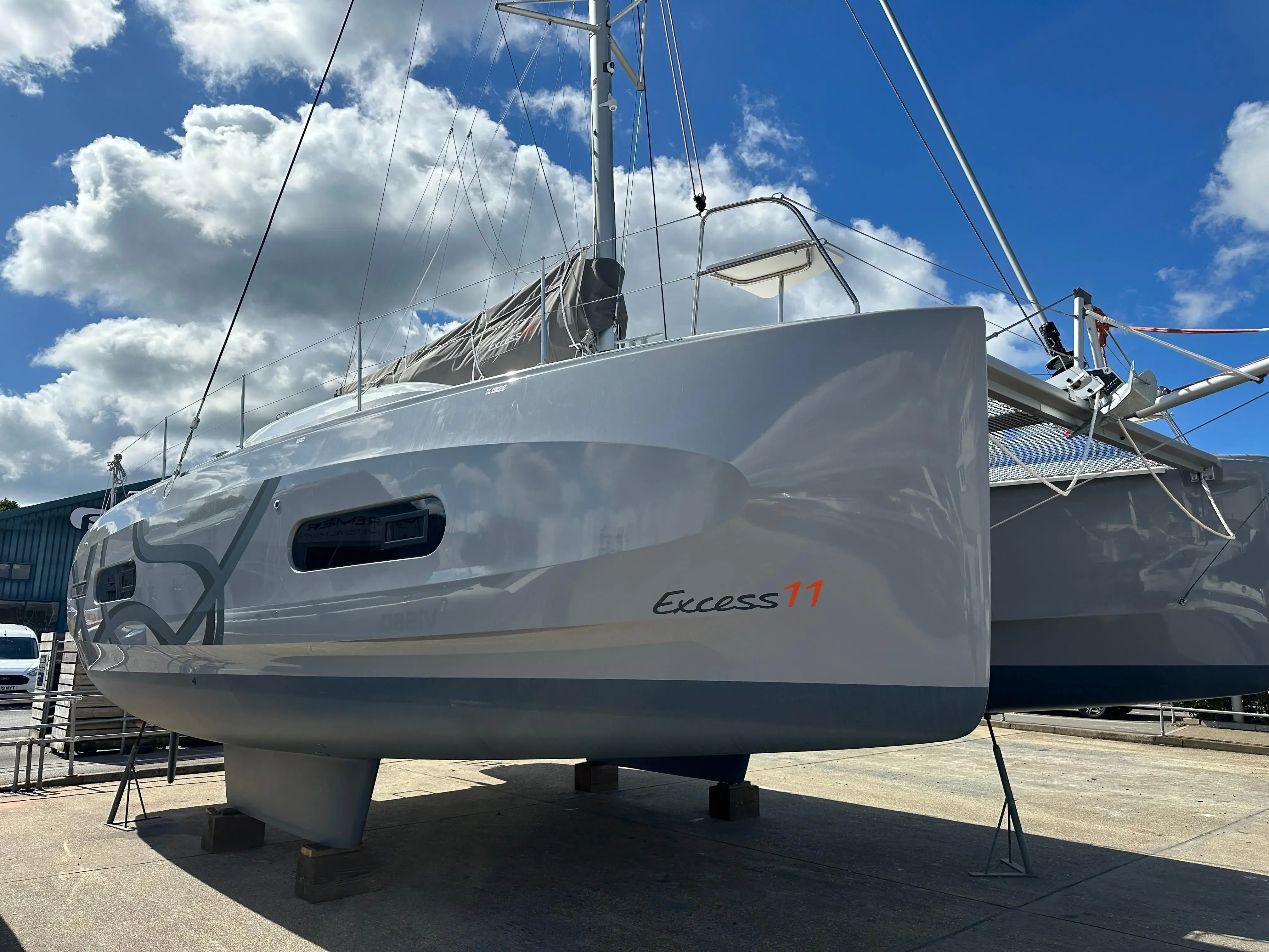 2024 Beneteau 11