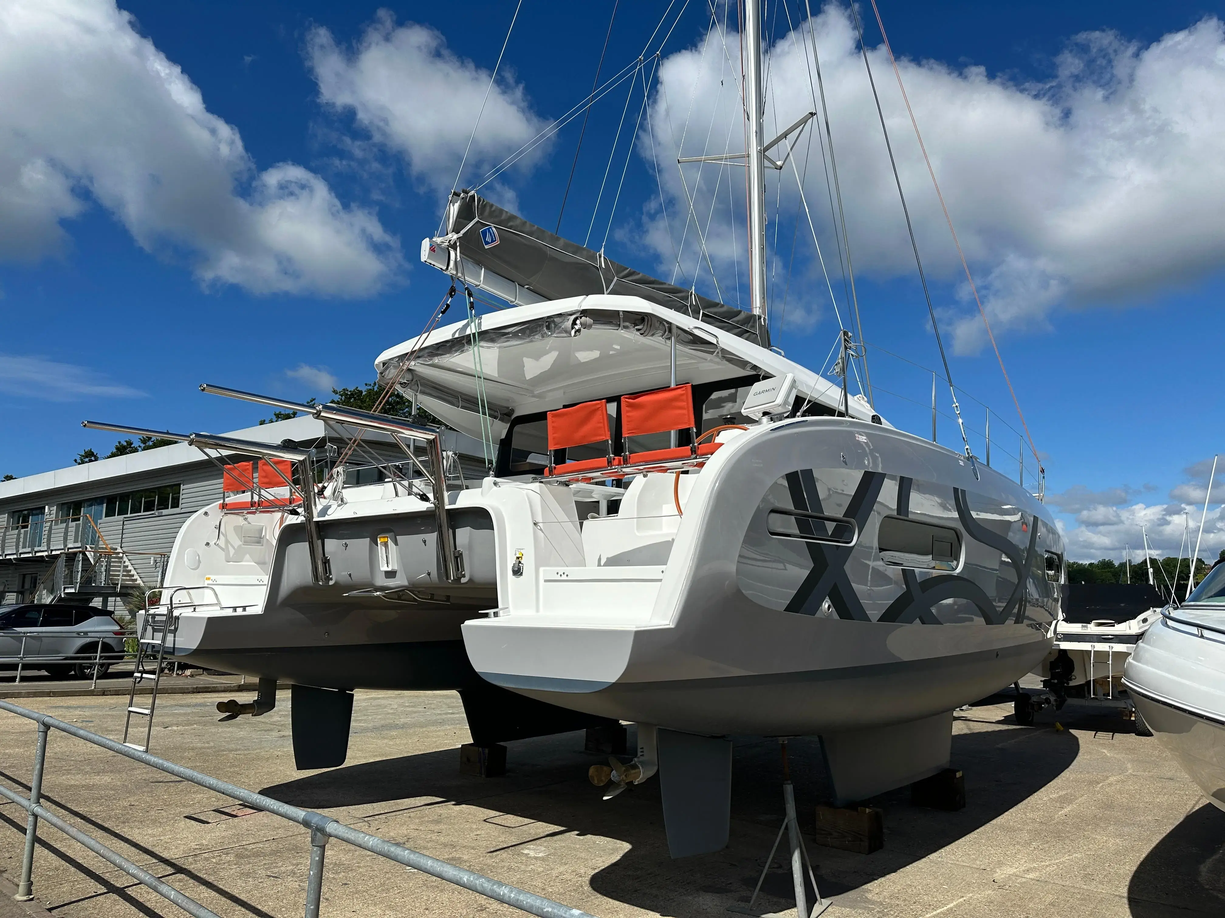 2024 Beneteau 11