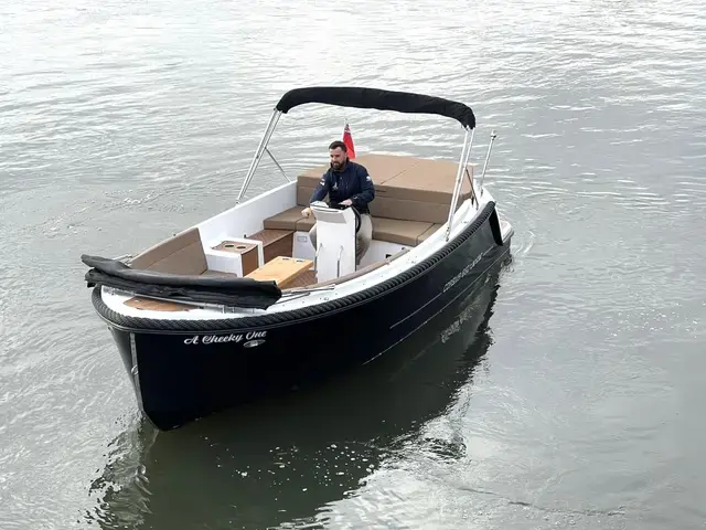 Corsiva boats 650 Tender