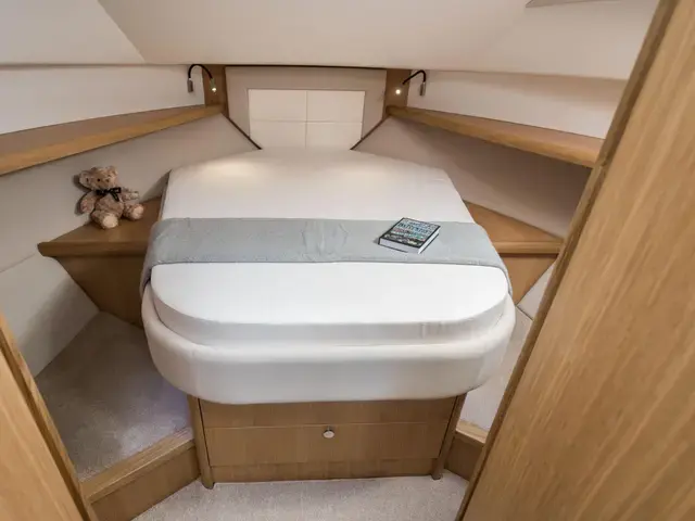 Haines 320 Aft Cabin