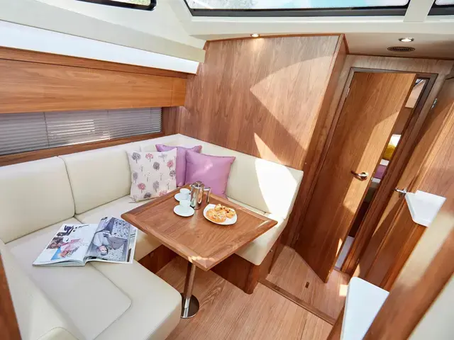 Haines 400 Aft Cabin