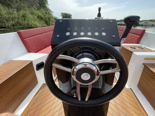 Corsiva boats 650 Tender