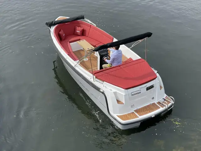 Corsiva boats 650 Tender