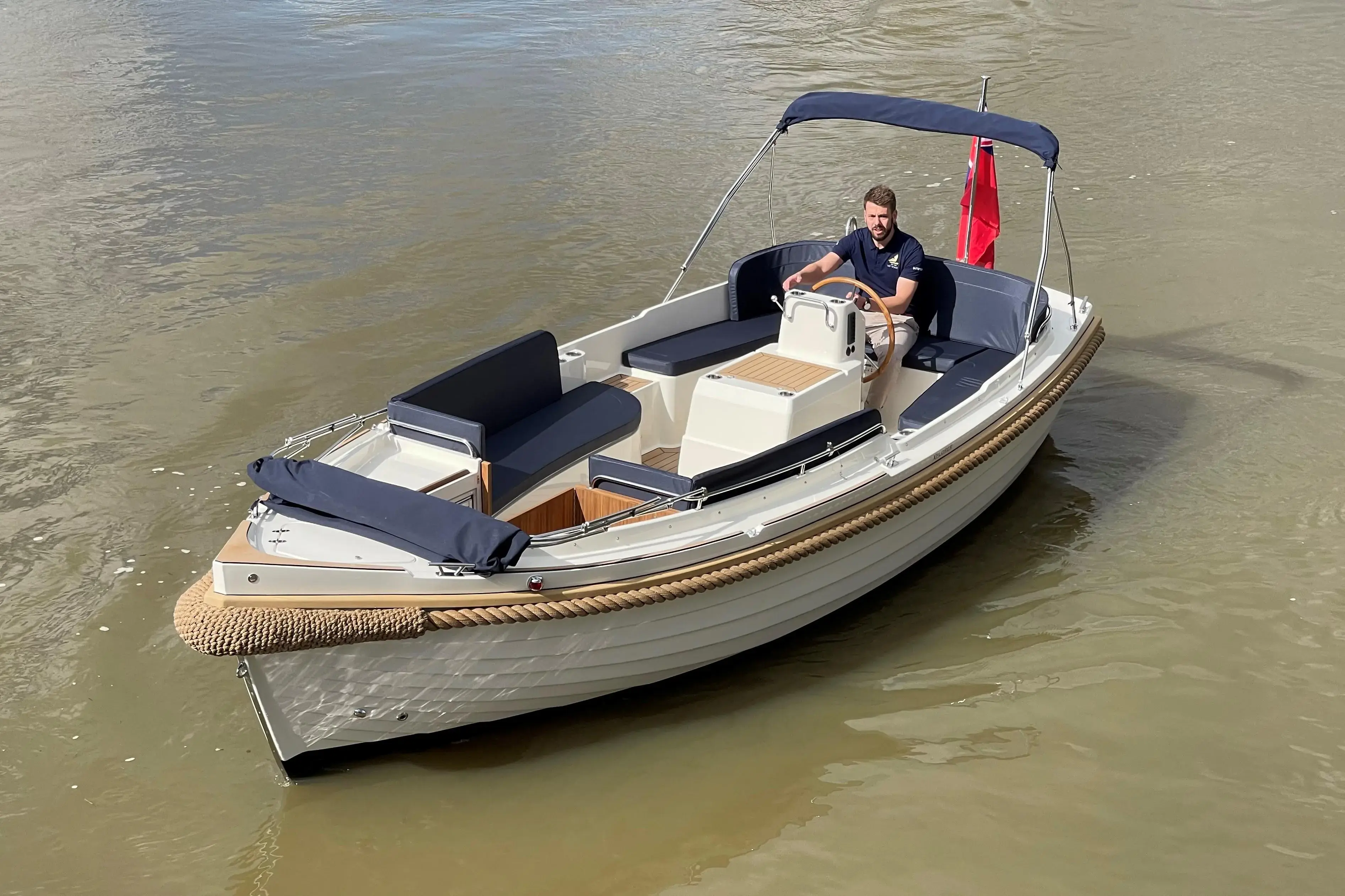 Interboat 22 Xplorer