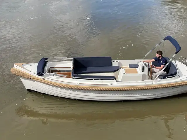 Interboat 22 Xplorer