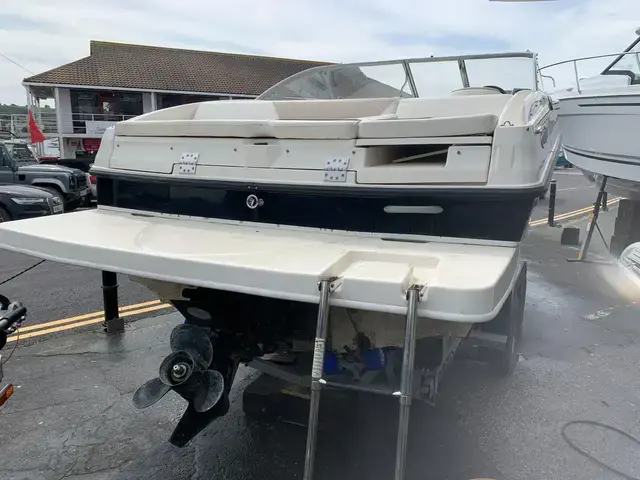 Bayliner 642 Overnighter