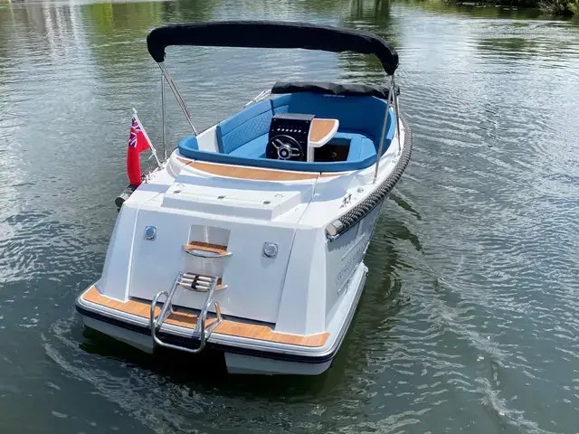 Corsiva 500 Tender