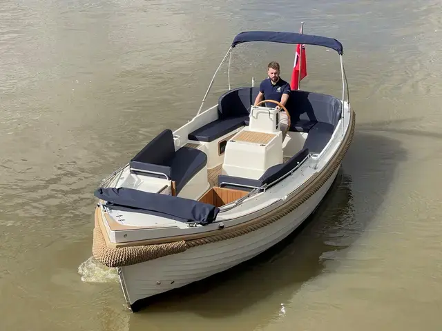 Interboat 22 Xplorer