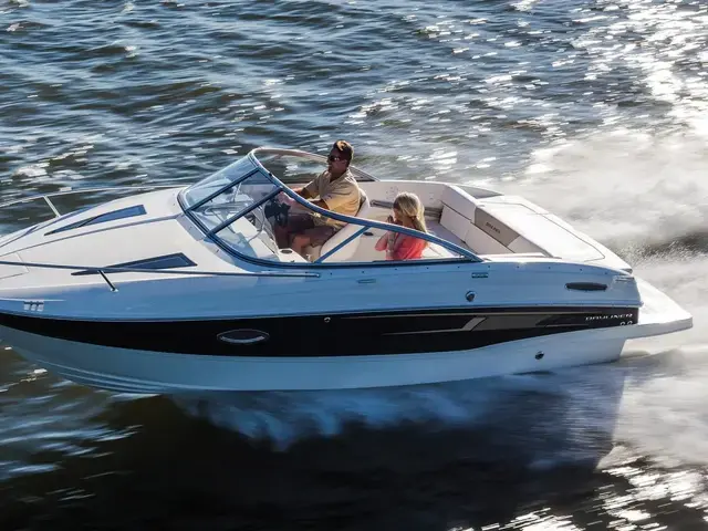 Bayliner 642 Overnighter