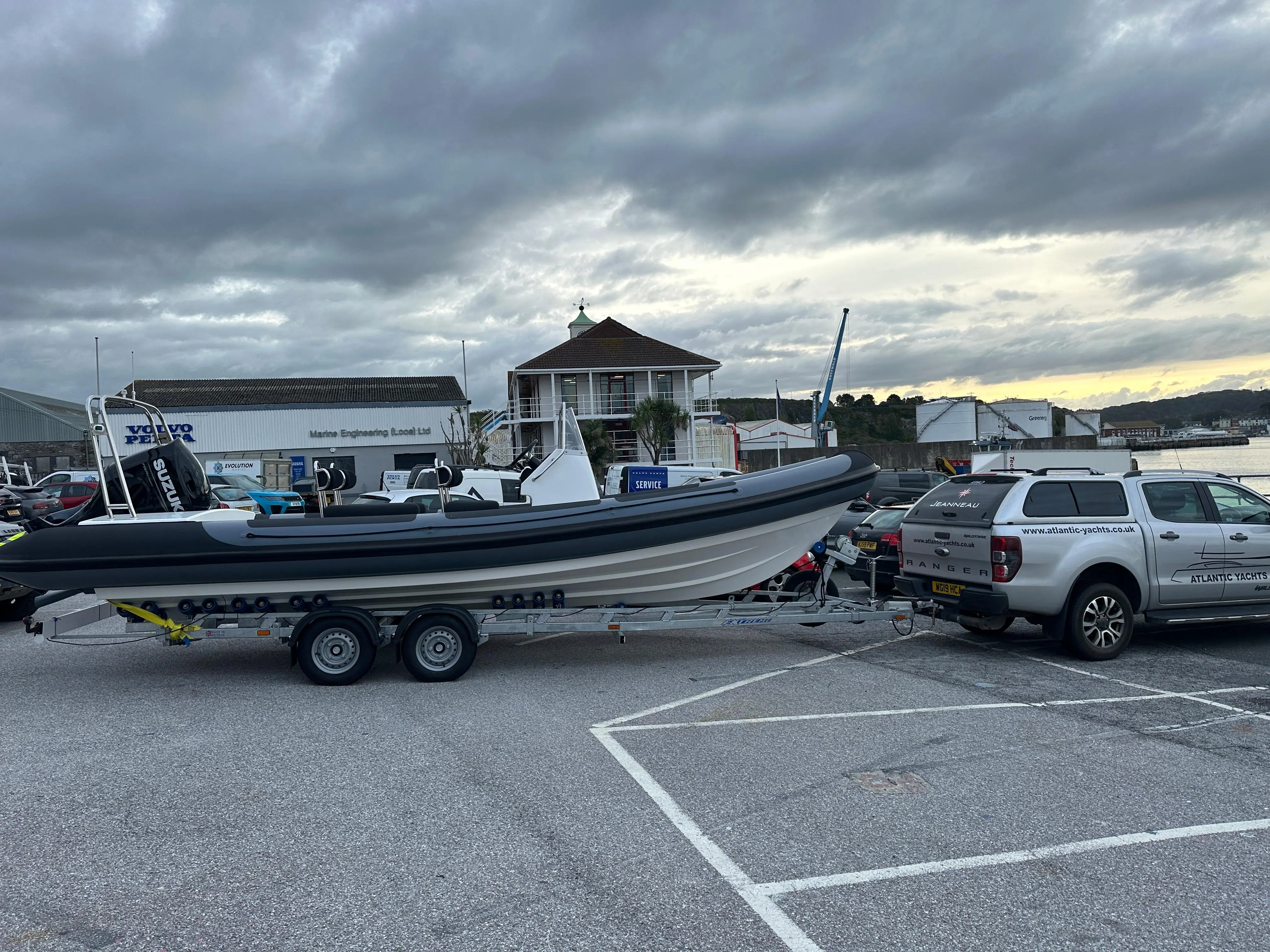 2023 Explorer island rib 7.5