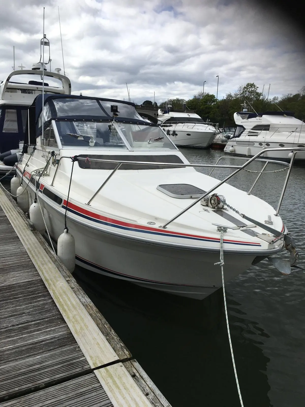 1987 Fairline carrera 24