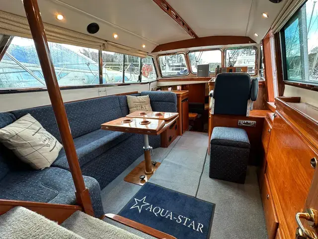 Aquastar Oceanranger 38 Aft Cabin