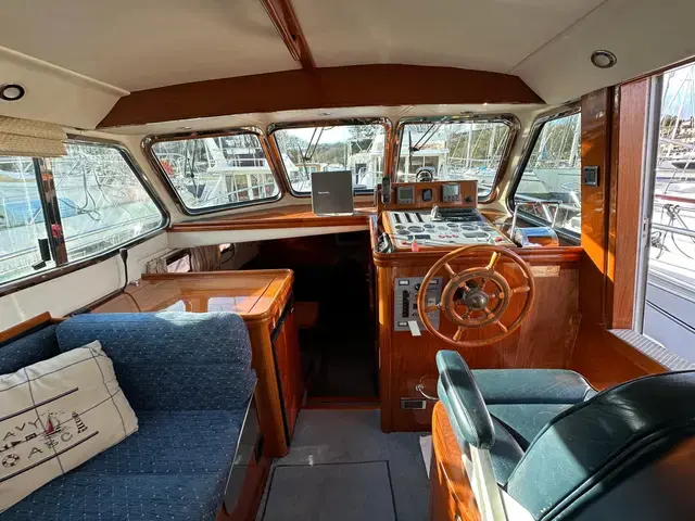 Aquastar Oceanranger 38 Aft Cabin