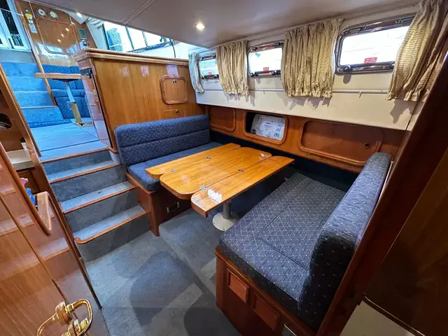 Aquastar Oceanranger 38 Aft Cabin