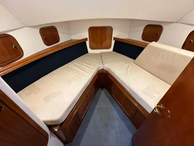 Aquastar Oceanranger 38 Aft Cabin