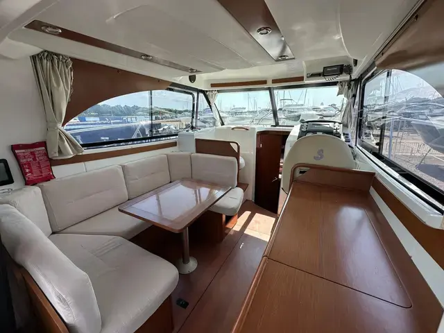 Beneteau Antares 30