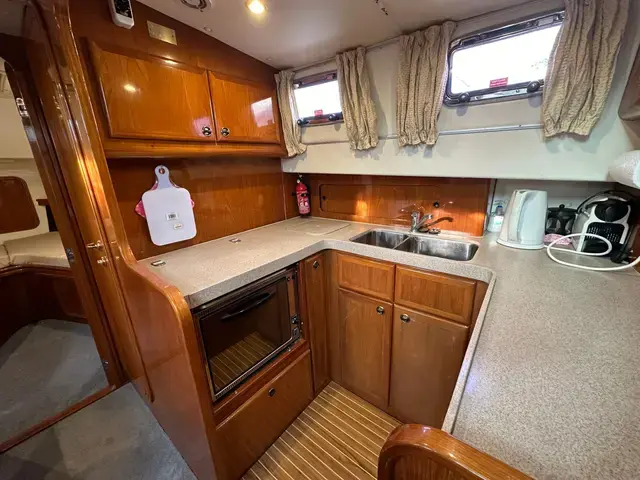 Aquastar Oceanranger 38 Aft Cabin