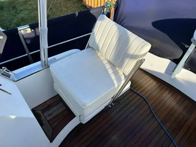 Aquastar Oceanranger 38 Aft Cabin