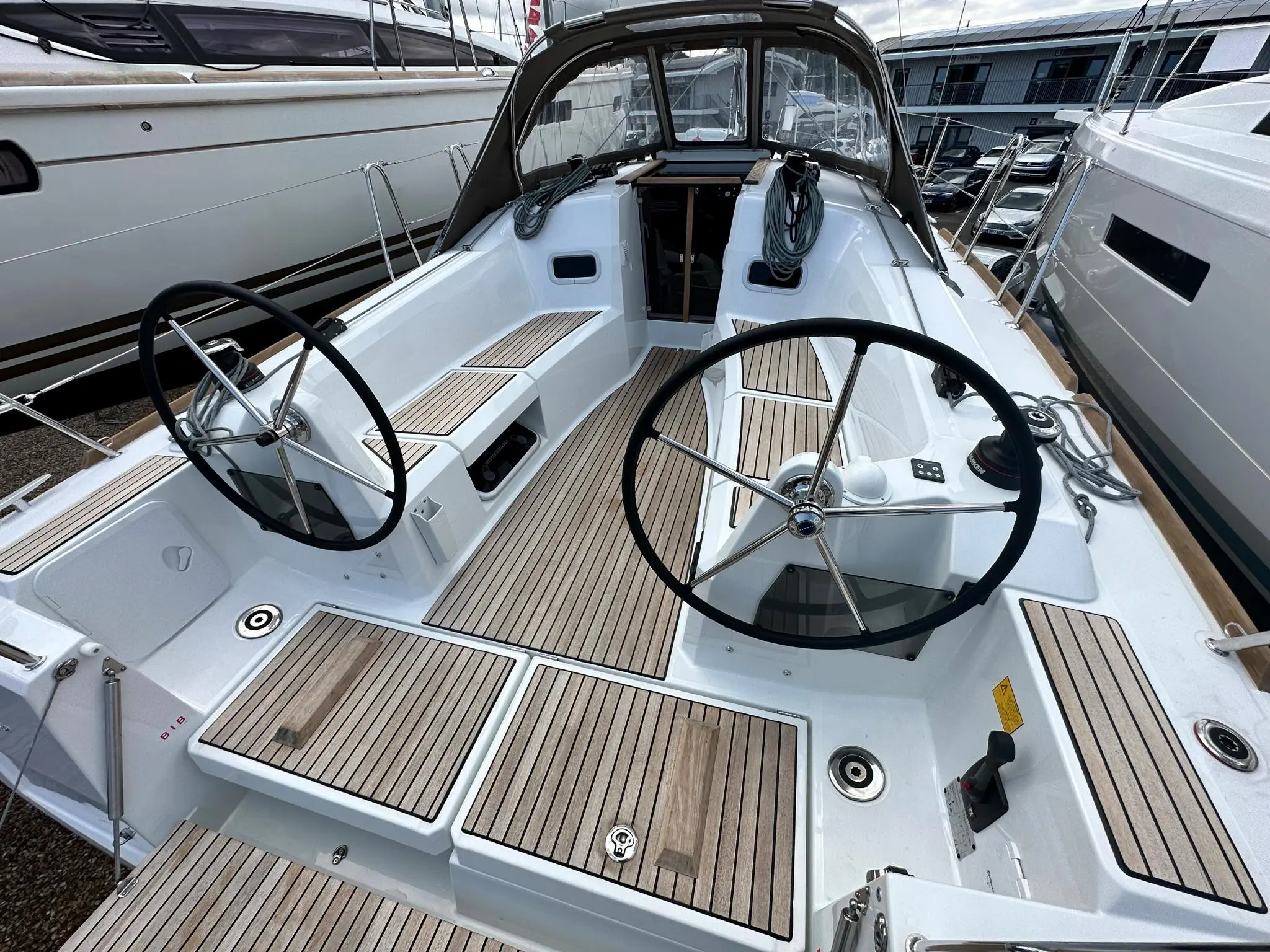 2023 Jeanneau sun odyssey 349