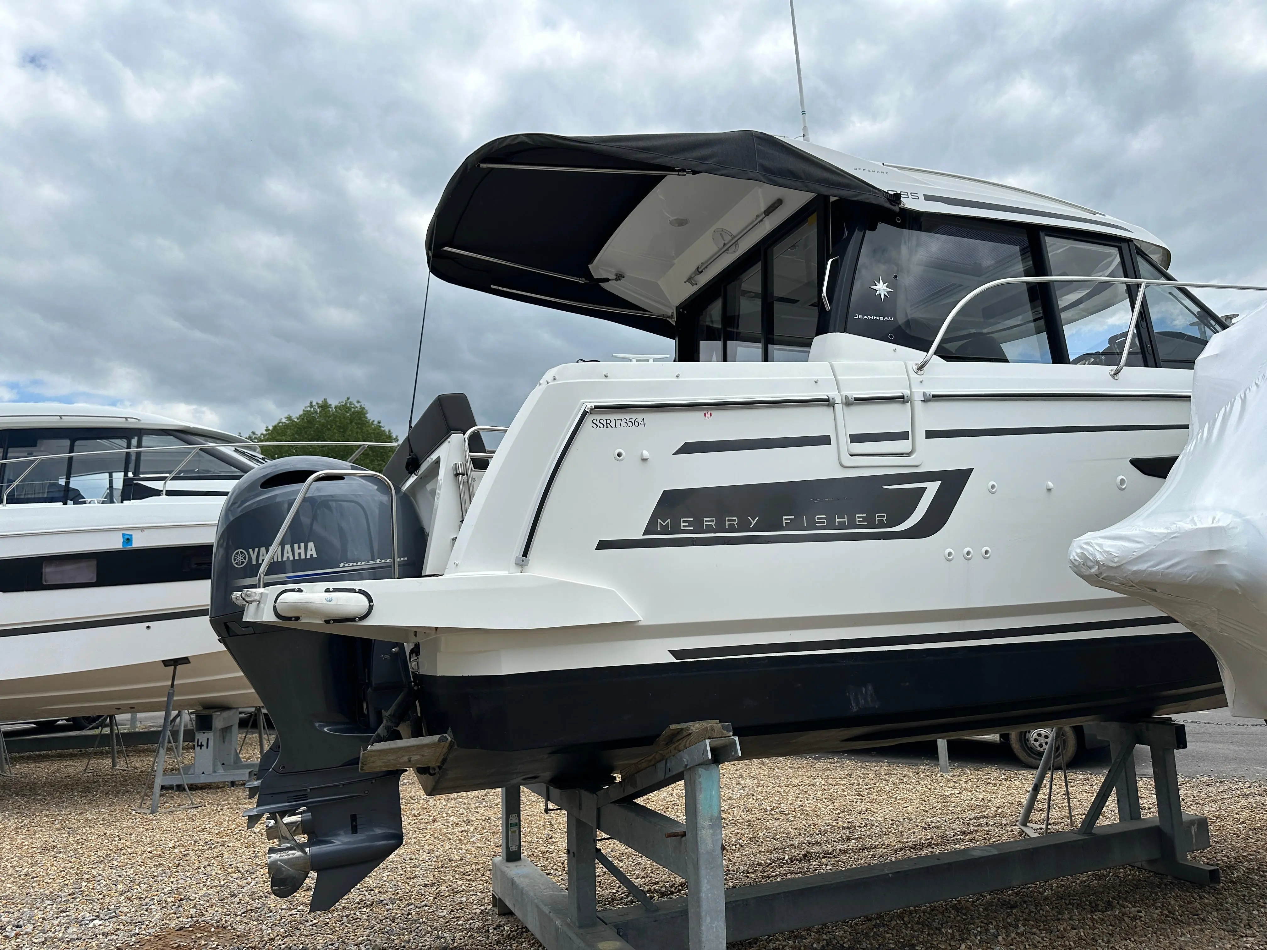 2019 Jeanneau merry fisher 895