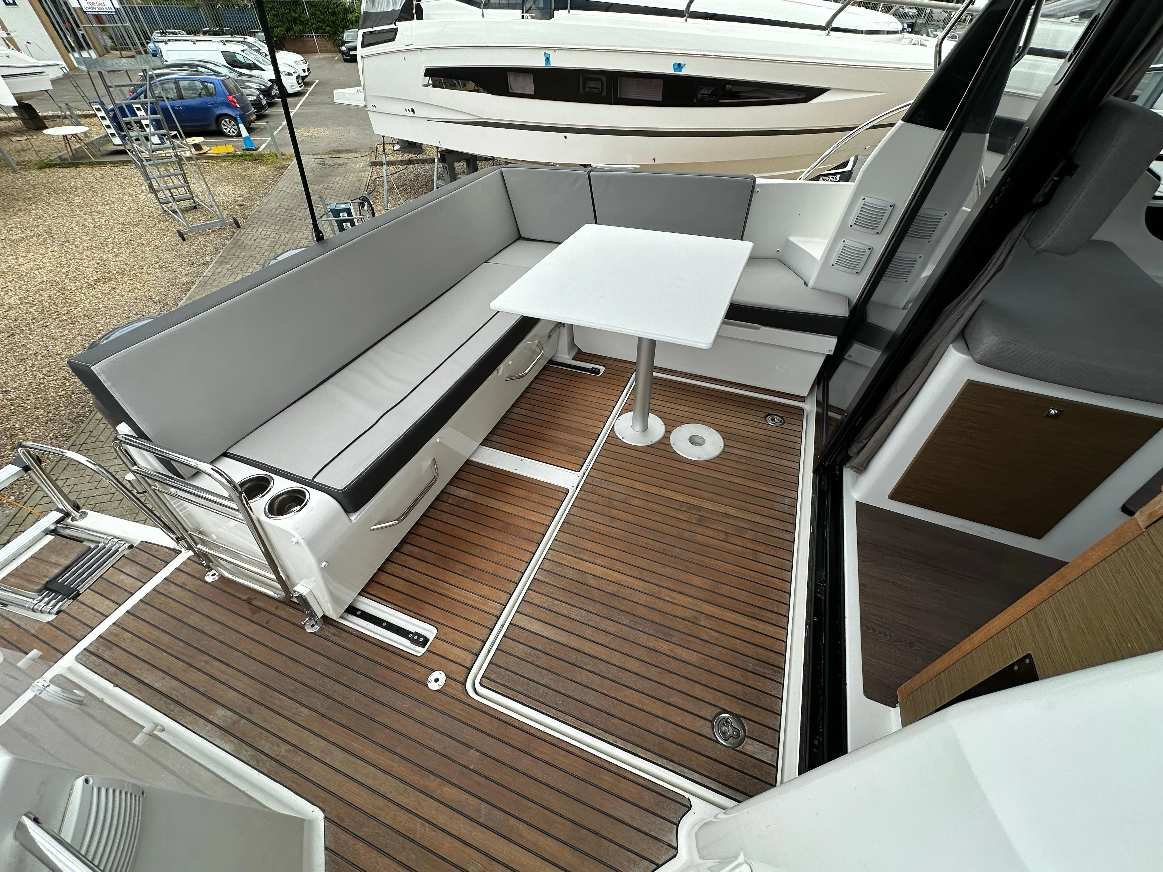 2019 Jeanneau merry fisher 895