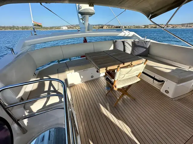 Sunseeker Manhattan 52