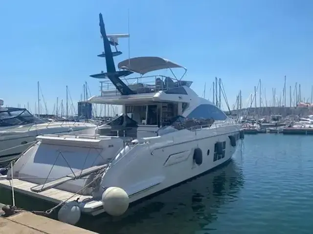 Azimut S7