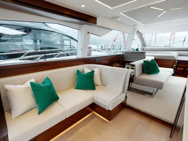 Sunseeker Manhattan 68