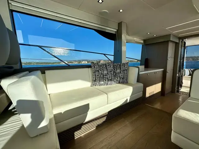 Sunseeker Manhattan 52