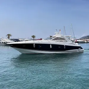 2005 Sunseeker Portofino 53