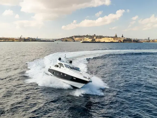 Sunseeker Predator 74