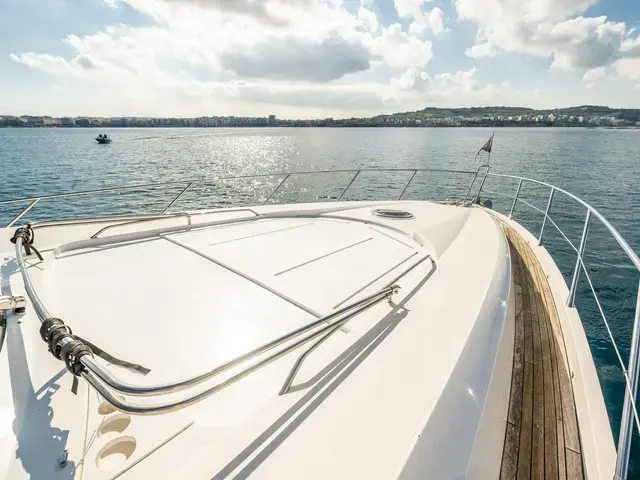 Sunseeker Predator 74