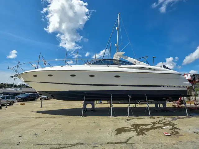 Sunseeker Camargue 50