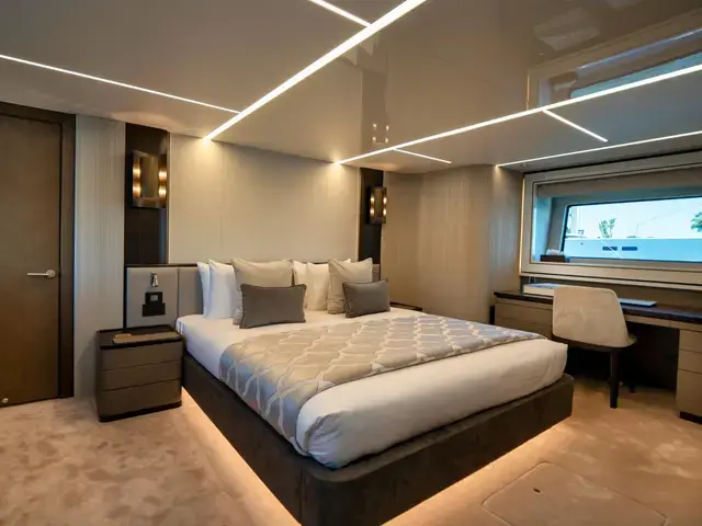 Sunseeker 90 Ocean