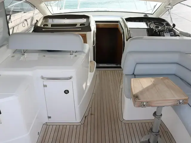 Sunseeker Portofino 40