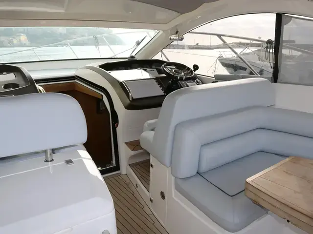 Sunseeker Portofino 40