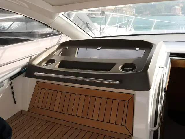 Sunseeker Portofino 40