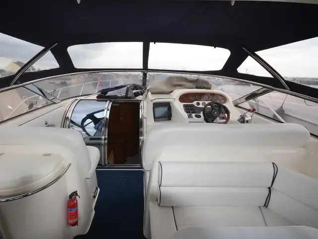 Sunseeker Mustique 42