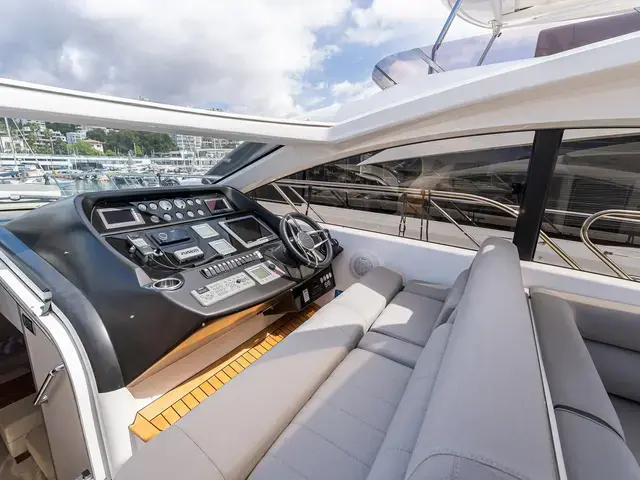 Sunseeker Predator 60