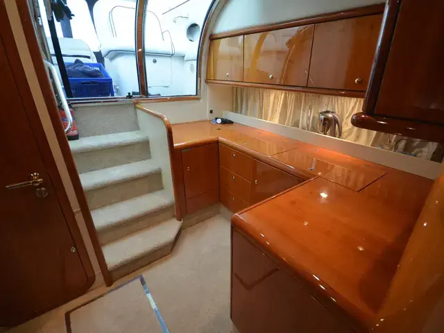 Sunseeker Mustique 42