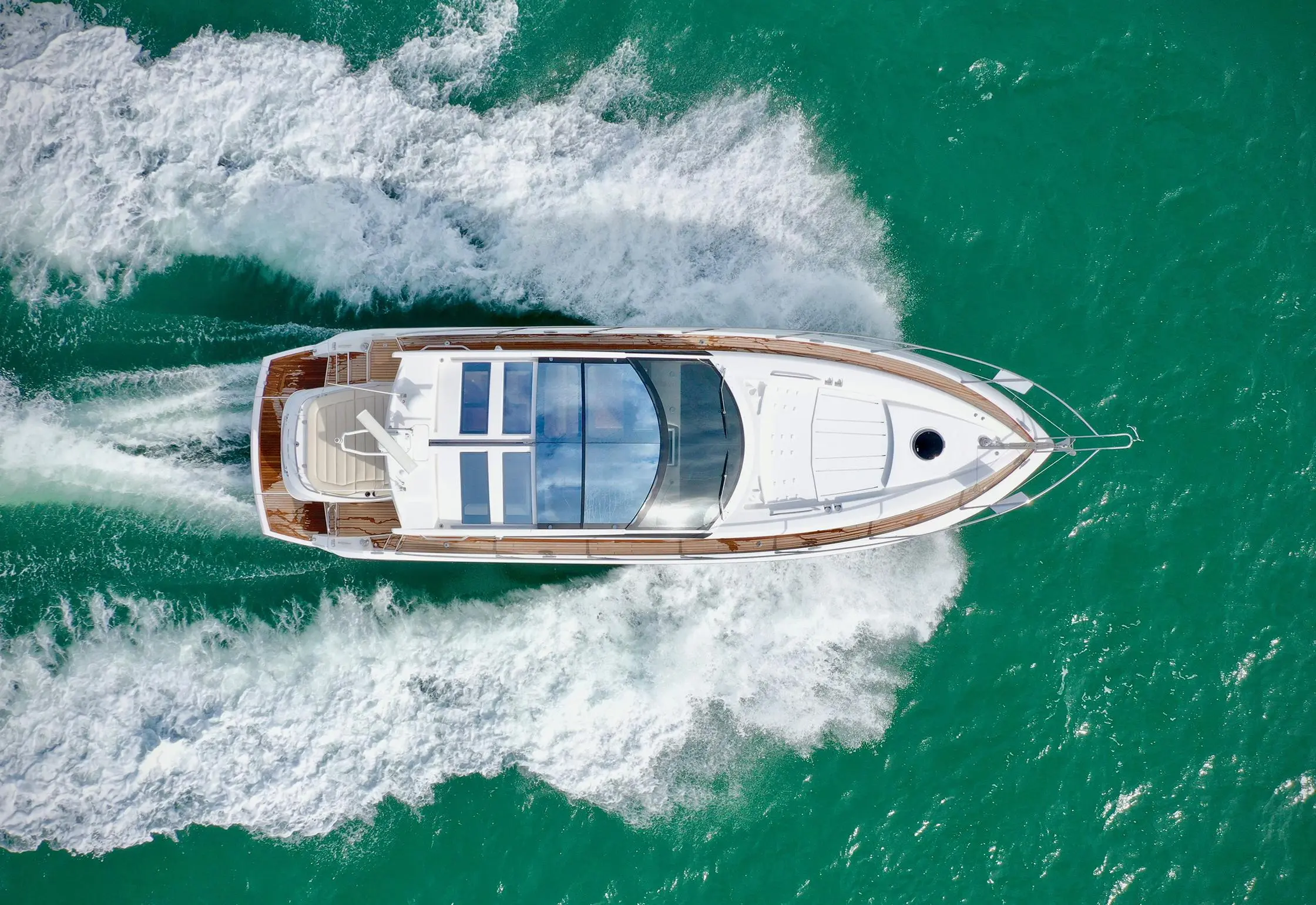 2014 Sunseeker san remo 485