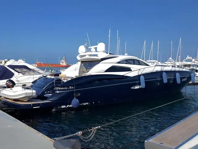 Sunseeker Predator 75