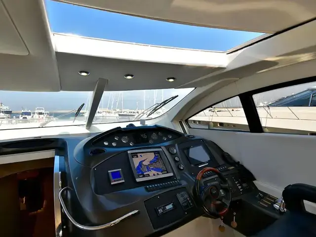 Sunseeker Predator 75