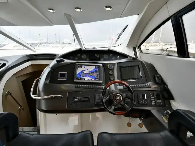 Sunseeker Predator 75